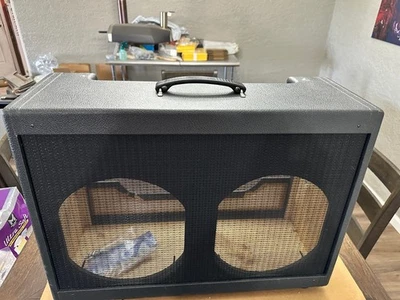 Mojotone? Tweed Style Twin 2x12 Combo Cabinet in black Tolex - Image 1 of 4