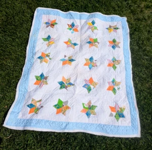 trapunta vintage cucita a mano e a macchina FATTA IN CASA cotone cucito 46" x 56" 20 STELLE - Foto 1 di 12
