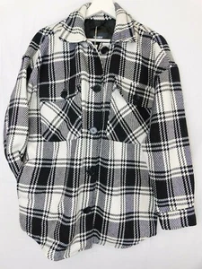Pull&Bear leichte Damen Jacke schwarz/weiß Gr.S - Bild 1 von 3