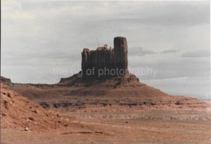 SOUTHWESTERN BUTTES Found PHOTOGRAPH Color ORIGINAL Snapshot VINTAGE 47 60 V - Picture 1 of 1