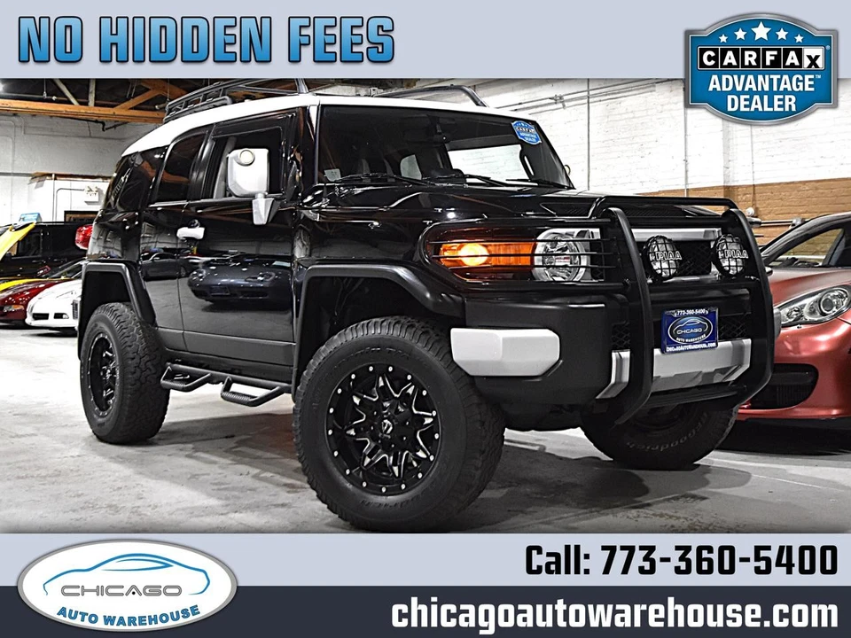 2014 Toyota FJ Cruiser 4WD 4dr Auto (Natl) - Image 1 of 4