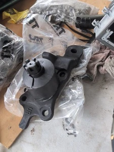 Toyota 4Runner Sequoia Tundra Front Right & Lef Ball Joint TRQ PSA66068/PSA66069 - Bild 1 von 6