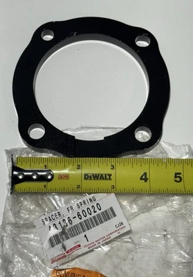 ESPACIADOR DE RESORTE DELANTERO ORIGINAL TOYOTA 08-21 LC200 LEXUS LX570 43136-60020 Foto 1 de 4