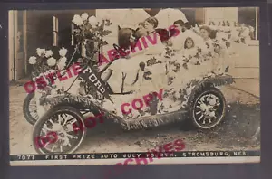 Stromsburg NEBRASKA RPPC 1911 PUBBLICITÀ sfilata FORD AUTOMOBILE pennant bandiera NE - Foto 1 di 4
