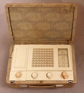 Ancien récepteur de radio tsf à lampes, marque  "General Electric" P.O. - G.O. - Picture 1 of 4