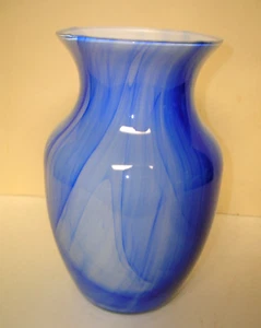 Vase Blown Glass Blue & White Swirl 7.75 in Tall Beautiful Art Glass Home Decor - Picture 1 of 7