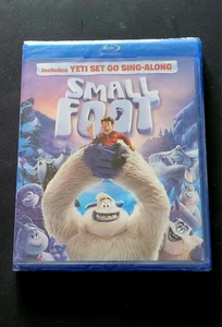 Small Foot [Blu-Ray] Includes Yeti Set Go Sing-Along 2018 Brand New & Sealed - Imagen 1 de 2