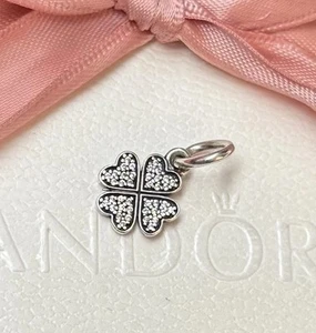 Pandora Charm Anhänger „funkelndes Kleeblatt“ Oldie silber #791309CZ - Bild 1 von 2