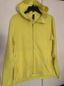 Lululemon  Warp Light Packable Jacket Bright  Yellow   Men Size S New - Picture 1 of 6