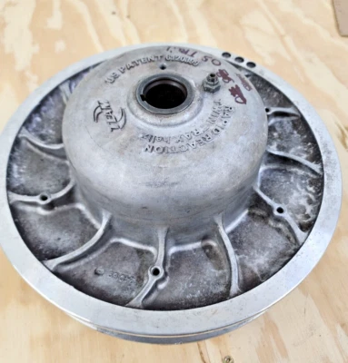 03–07 Polaris Edge Trail Rmk Sport Pro X 550 приводное вторичное сцепление 1322433 - Изображение 1 из 4