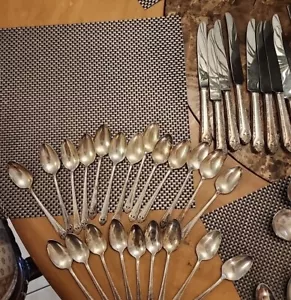 Holmes and Edwards Lovely Lady inlaid silverplate 68 piece flatware lot - Picture 1 of 16