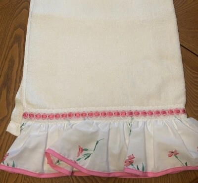 Toalla de baño vintage Martex rosa encaje volantes algodón EE. UU. 27x48 Foto 1 de 4