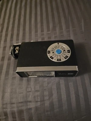 Vivitar Electronic Flash Model 151  - Image 1 of 4