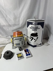 Star Wars Galaxy’s Edge Droid Depot Custom Astromech Chopper Einheit mit Fernbedienung - Bild 1 von 8