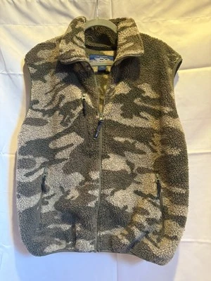 ROG Fleece Hunting Vest Sz Large~very Warm~ - Image 1 of 4