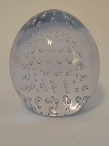 Egg Shaped Paperweight Controlled Bubbles Clear Glass Large 3" Diameter Unsigned - Picture 1 of 16
