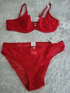 ROT NEU Calvin Klein I Heart you rot gefütterter Bügel BH 36 und Bikini Small - Bild 1 von 3