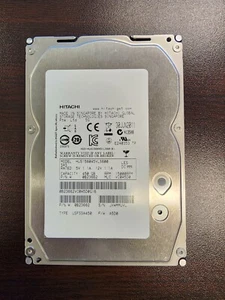 Hitachi 0B23662 UltraStar 450GB SAS 6Gb/s 15K RPM 64MB Cache 3.5" Hard Drive - Picture 1 of 1