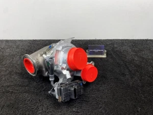BMW Serie 5 (G30) 3.0 B57D30A Turbo Nuevo Original 8584218 - Imagen 1 de 5