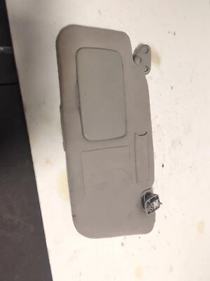 2003-2008年斯巴鲁森林人左侧遮阳板遮阳保护遮阳板单元Oem — 第 1/2 张图片