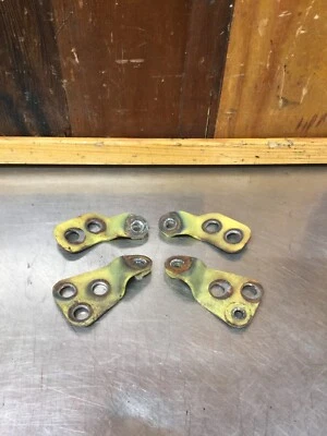 Fiat X 1/9 • Juego de bisagras de faros, izquierda y derecha / interior y exterior. Usado. KF201 Foto 1 de 4