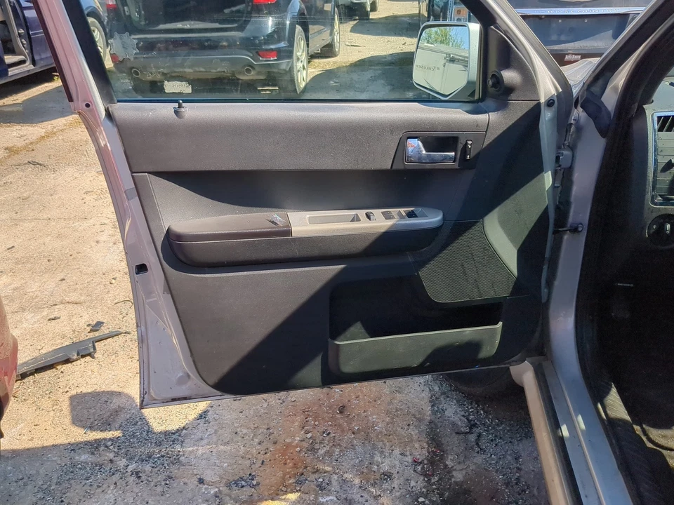 Mercury Mariner 2008 panel interior del conductor delantero izquierdo JM3LK Foto 1 de 1