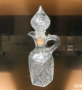 Vintage Heavy Clear Glass Decanter with Glass Stopper 9.5" - Picture 1 of 18