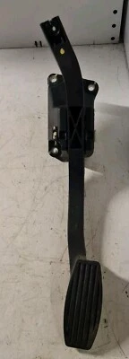 Pedal acelerador gasolina Fiat Panda 169 2003-2012 1.1 1.2 (tipo cable) Foto 1 de 4