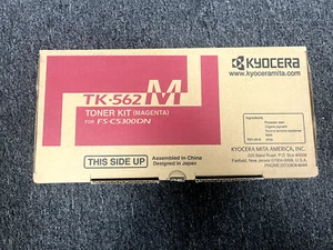 Genuine Kyocera TK-562M Magenta Toner Cartridge - Picture 1 of 2