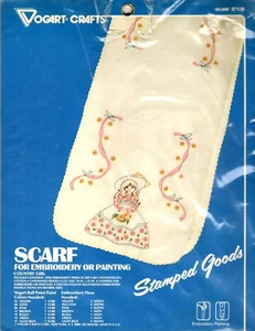 Bufanda de tocador estampada Sleepy Time Puppies para bordar Vogart 8715B - Imagen 1 de 2