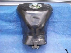 05 Kawasaki ZX-6R Fuel Tank 06 ZX 6 R ZX6 636 2005 2006 Gas Petrol #42 - Picture 1 of 1