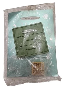 Tenyo Kristall Pyramide (T-165) / Vintage Tenyo Magic, Neu in Verpackung  - Bild 1 von 4