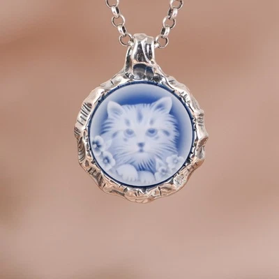 Colgante camafeo gato ágata azul, plata S925, gatito intaglio vintage, regalo para ella Foto 1 de 4