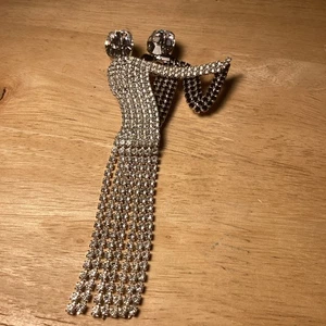 Butler und Wilson ??? VINTAGE BROSCHE TANZENDES PAAR ALLE KRISTALL STRASSSTEINE - Bild 1 von 10