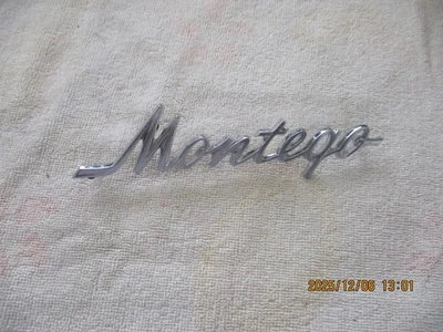 Nuevo de Lote Antiguo 1968 Mercury Montego Rojo/Izquierdo Cuarto Trasero Panel Emblema-C8GB-54291A36-A Foto 1 de 4