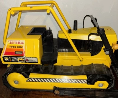 Bulldozer Tonka Turbo Diesel Acero Prensado Amarillo Construcción Camión Juguete De Colección Foto 1 de 4