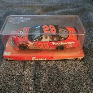 2004 Winner's Circle NASCAR #29 Kevin Harvick Coca Cola C2 Goodwrench Scale 1:24 - Picture 1 of 4