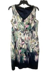 Elie Tahari Kleid Größe 10 Aquarell Bunt Blumen Etui Ärmellos - Bild 1 von 18