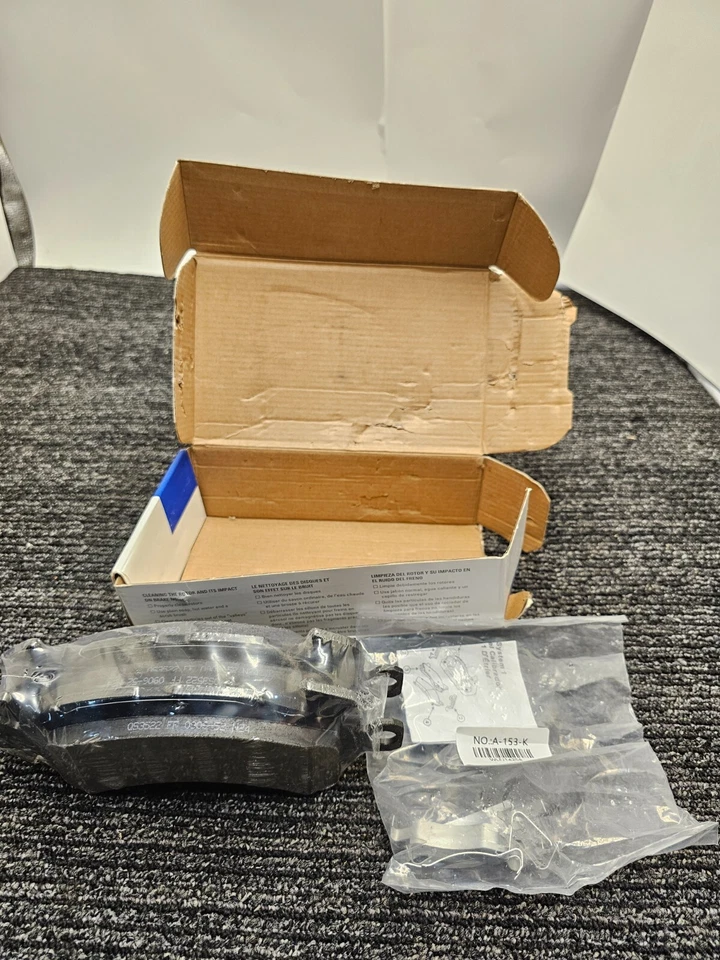 Wagner ZD52 QuickStop Ceramic Front Disc Brake Pad For Pontiac LeMans 1969 - Image 1 of 4