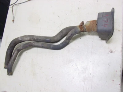 吉普 Scrambler 燃油填料颈部和软管油箱金属罐 82-86 — 第 1/4 张图片