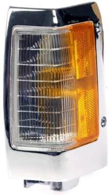 SE ADAPTA A CONJUNTO DE LUZ MARCADORA LATERAL IZQUIERDA CONDUCTOR NISSAN D21 1990-1994 CON MOLDURA CROMADA Foto 1 de 4