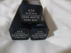 3 Lápiz labial mate Covergirl Exhibitionist Demi 470 Peacock SELLADO 3 piezas - Imagen 1 de 3