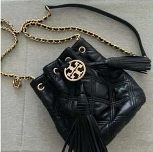 Tory Burch Fleming Bucket Bag Black Quilted Leather Crossbody. Mini - Picture 1 of 20