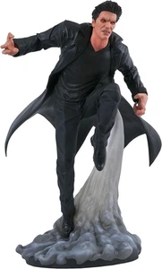 Buffy the Vampire Slayer: Gallery Vampire Angel PVC Statue - Bild 1 von 4