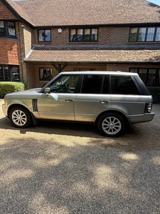 Range Rover L322 3.6L TDV8 F/S/H LOW MILEAGE 1 Previous Owner  - Picture 1 of 24