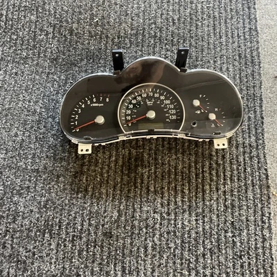 Cuadro de instrumentos velocímetro KIA SEDONA 2006-2007 94001-4D320 Foto 1 de 4