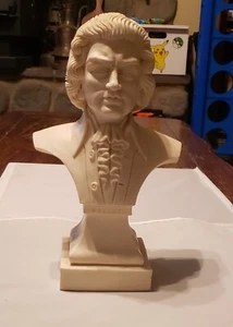Vintage Bust Statue of Mozart Made in Italy by Luigi Toni - Picture 1 of 6