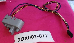 BOX001-011 - HP DESKTOP POWER BUTTON SWITCH 5407436 - USED - Photo 1/4