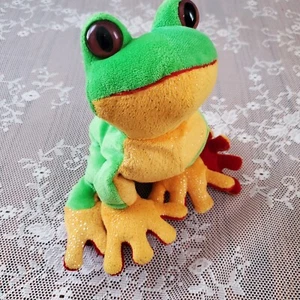 Ganz Webkinz Green Rainforest Tree Frog Plush No Code - Picture 1 of 5