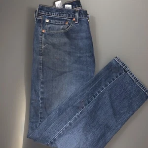 Levi Strauss & Co. Men’s 505 36/32 Straight Leg Blue Jeans - Picture 1 of 2